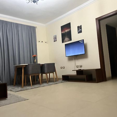 Hidden Gem With Pool Access In New Cairo Apartment Exterior photo
